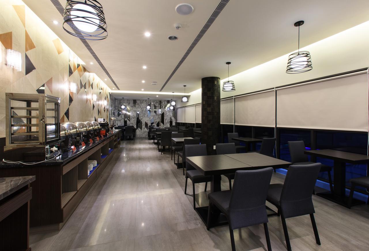 Chen He Spa Motel Lukang Bagian luar foto