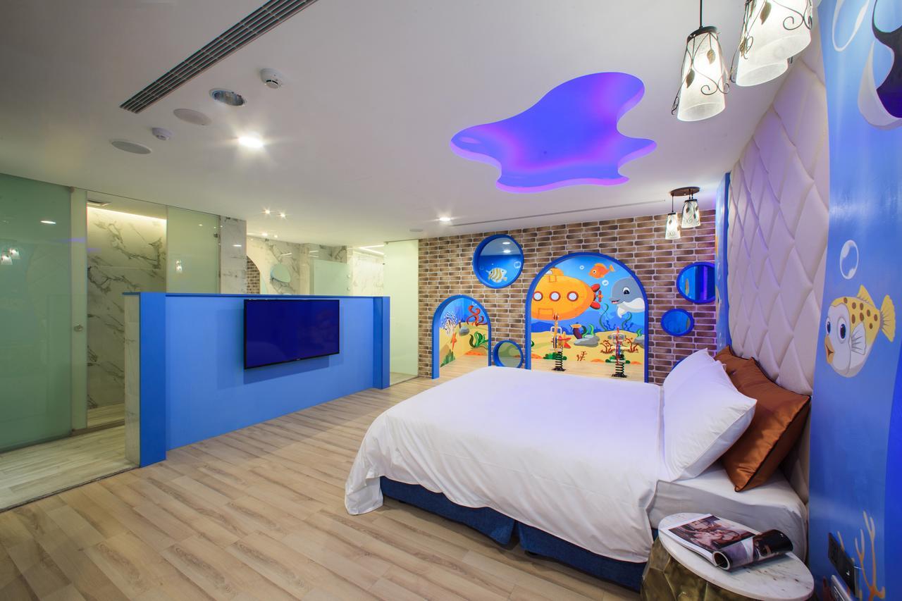 Chen He Spa Motel Lukang Bagian luar foto