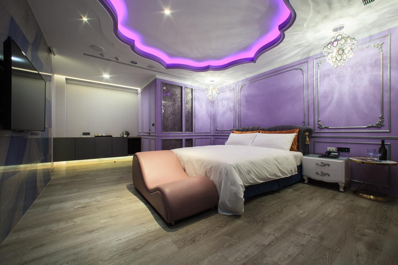 Chen He Spa Motel Lukang Bagian luar foto