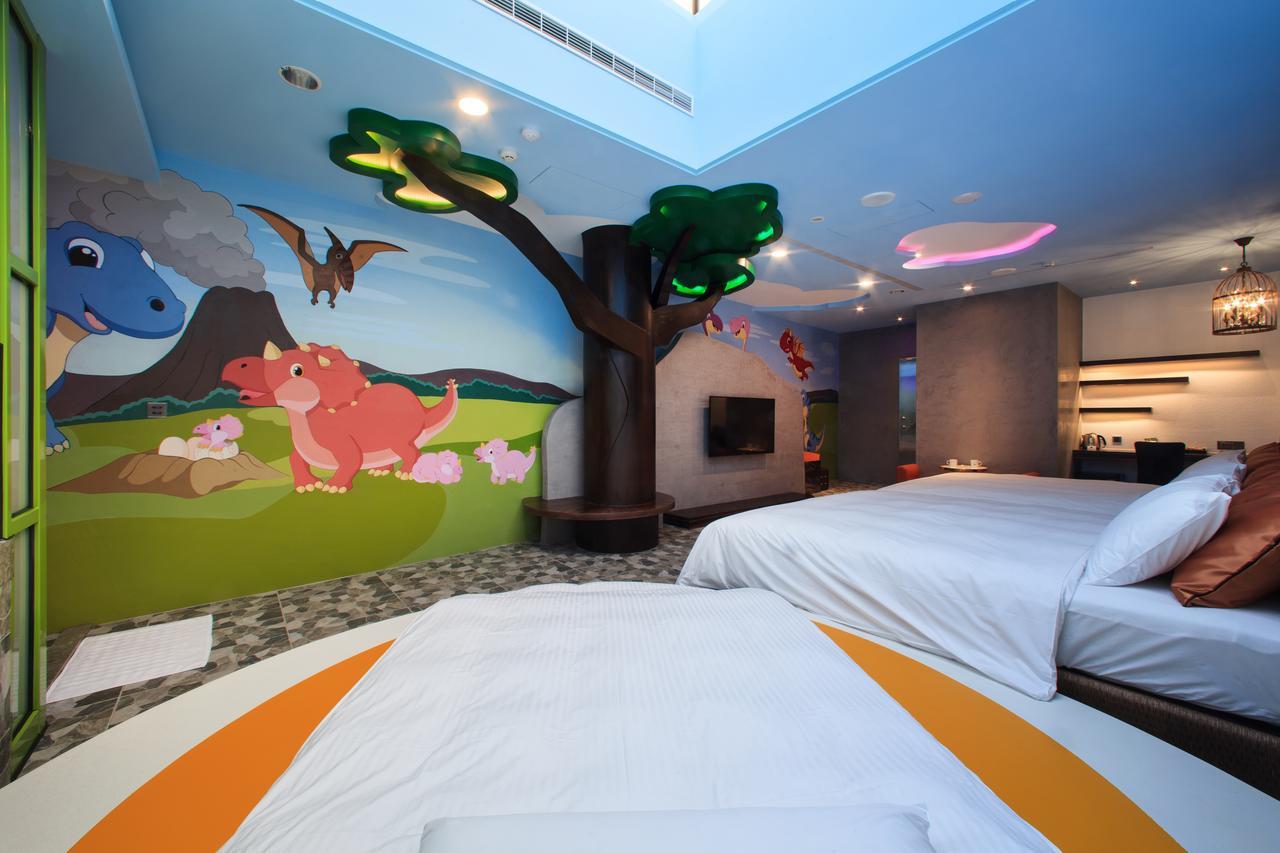 Chen He Spa Motel Lukang Bagian luar foto