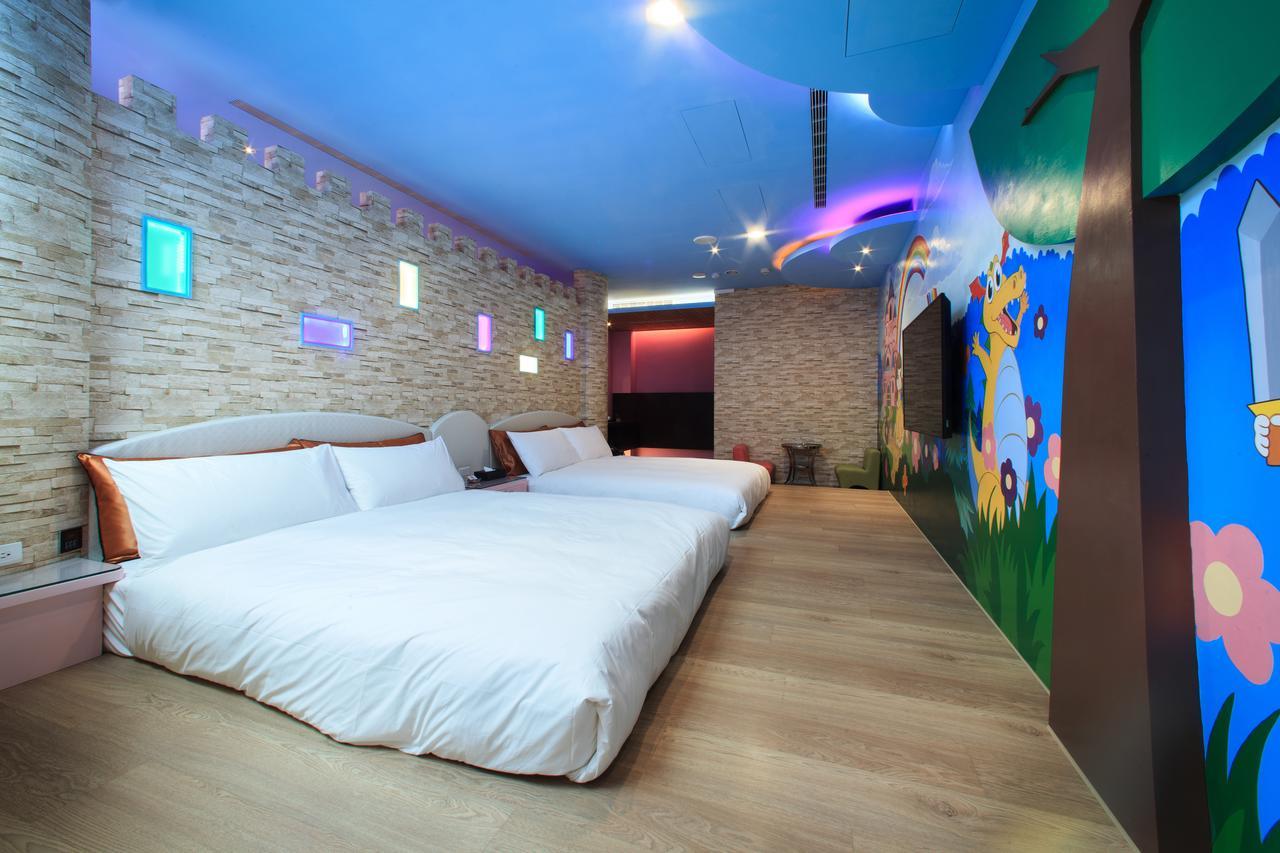 Chen He Spa Motel Lukang Bagian luar foto